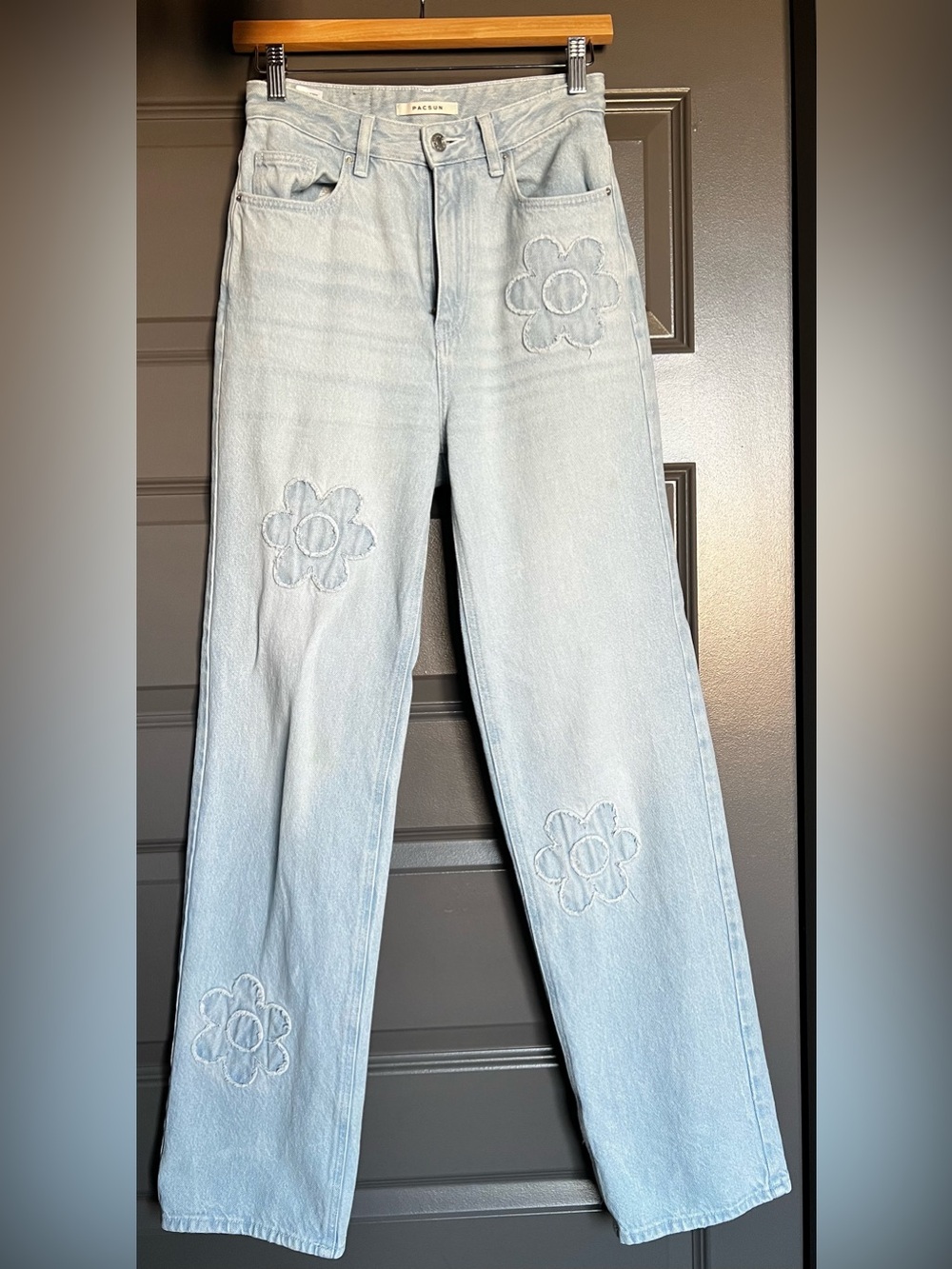 PacSun Light Blue 90’s Boyfriend Straight Leg Jeans with Floral Patches